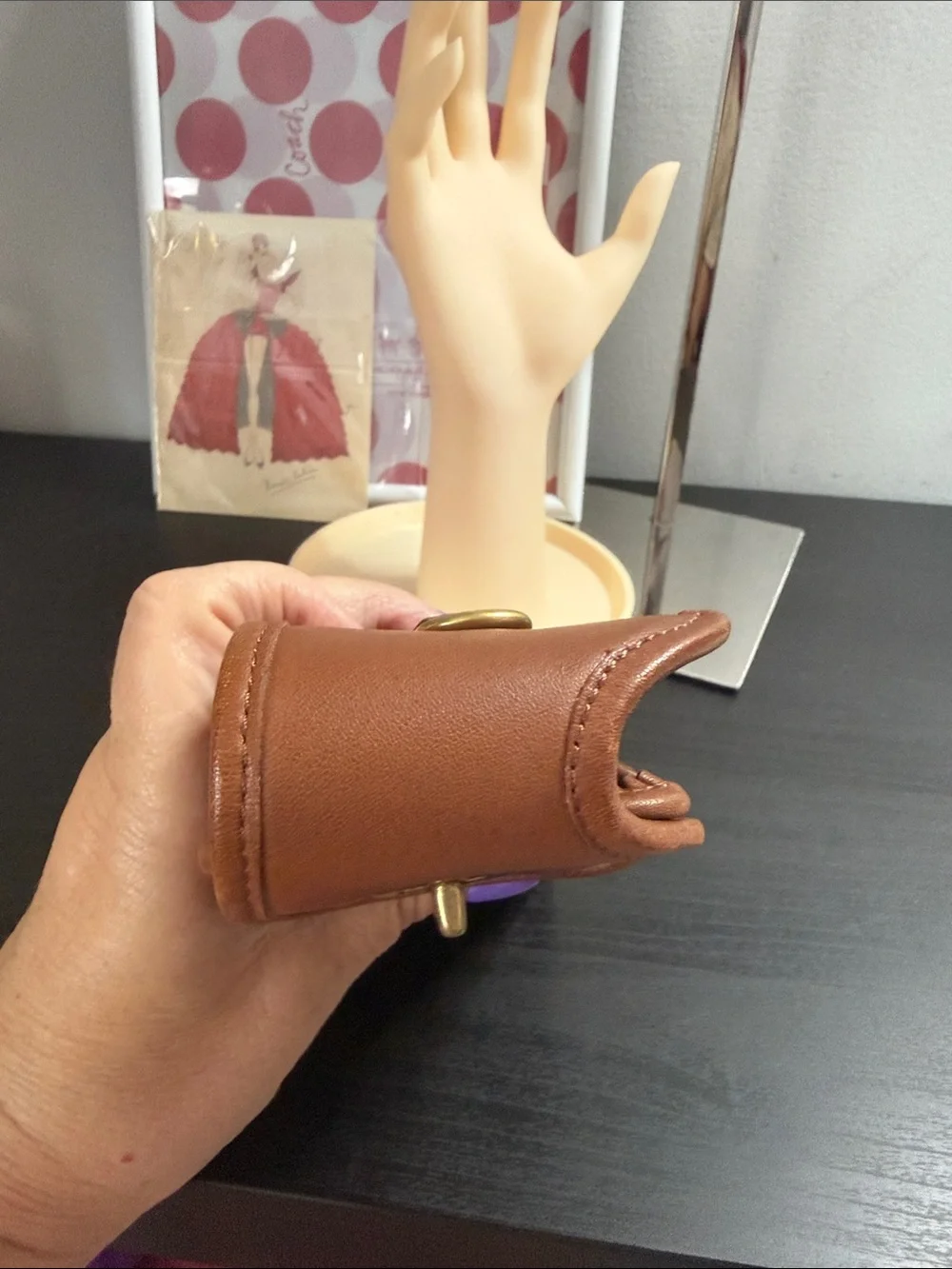 Coach Rare Vintage British Tan Turn-Lock Case